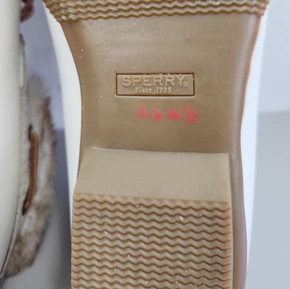 Sperry Saltwater 1-Eye Cozy Faux Fur Trim Waterproof Duck Shoes Cream US 11 - Picture 13 of 15